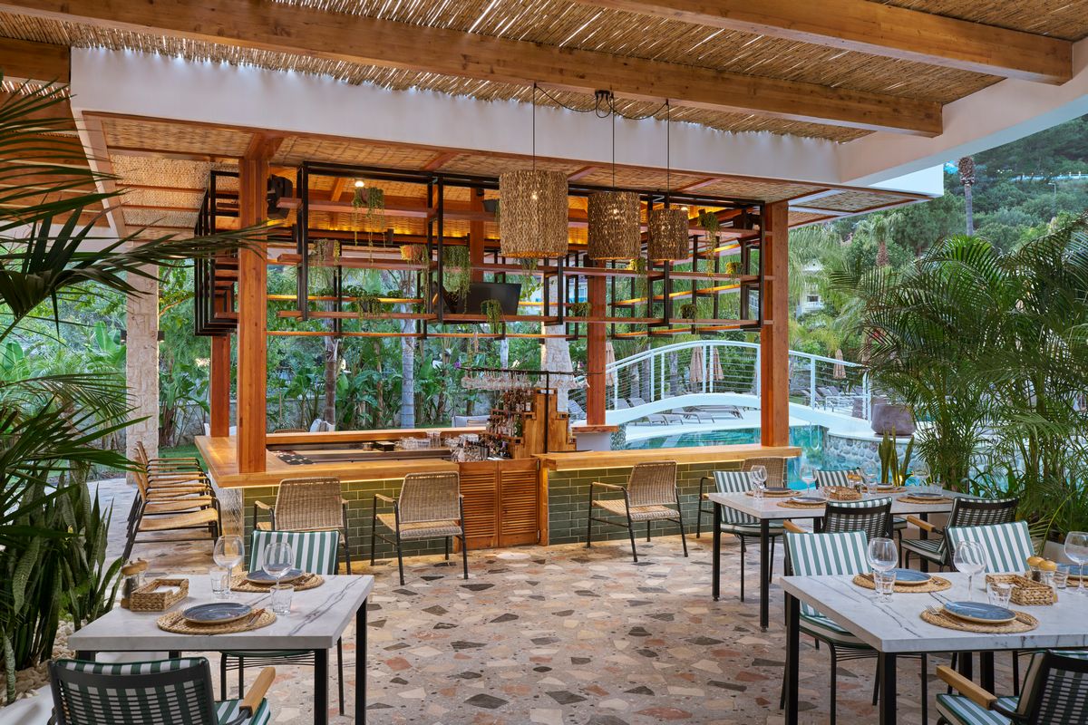 la boutique maya bar